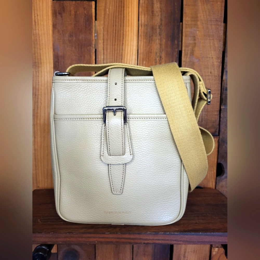 Burberry Shoulder Bag Crossbody Bag Cream Leather